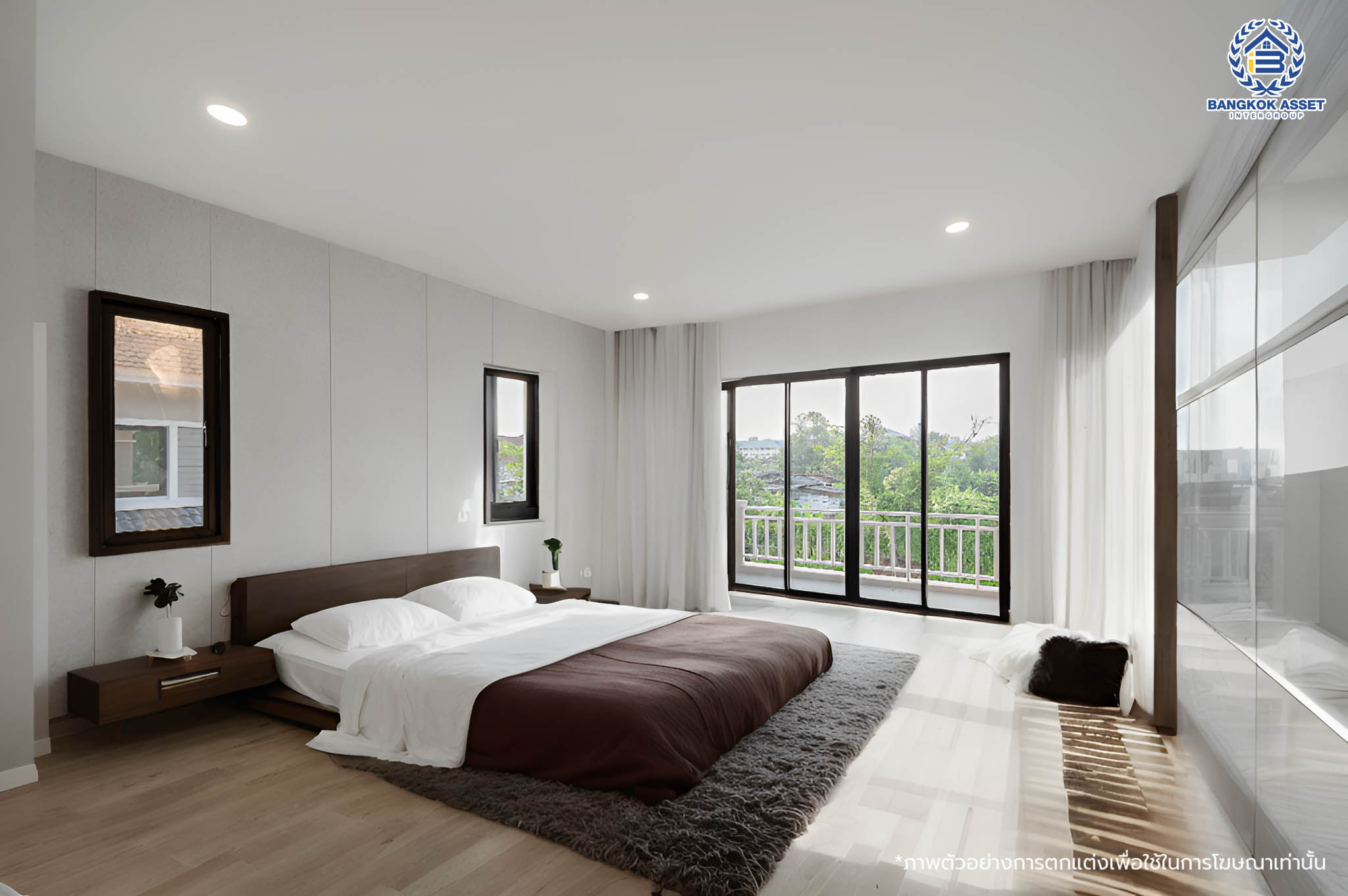 บ้านมือสองตกแต่งใหม่ โครงการ มัณฑนา วัดพระเงิน เนื้อที่กว้างถึง 96.6 ตร.ว. พื้นที่ใช้สอย 228.03 ตร.ม. ฟังก์ชัน 3 ห้องนอน 3 ห้องน้ำ จอดรถได้ 4 คัน พร้อม Living กว้างขวาง บนทำเลเดินทางสะดวก ใกล้เซ็นทรัลเวสต์เกต, รถไฟฟ้าสายสีม่วง "สถานีตลาดบางใหญ่" และทางด่วน "ศรีรัช"